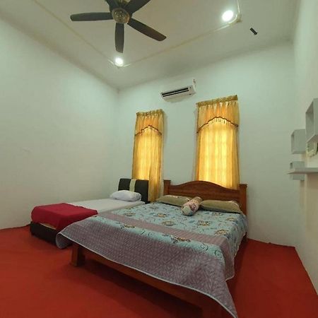 OYO 90404 Hotel Z Dirgahayu 313 Pasir Mas Bagian luar foto
